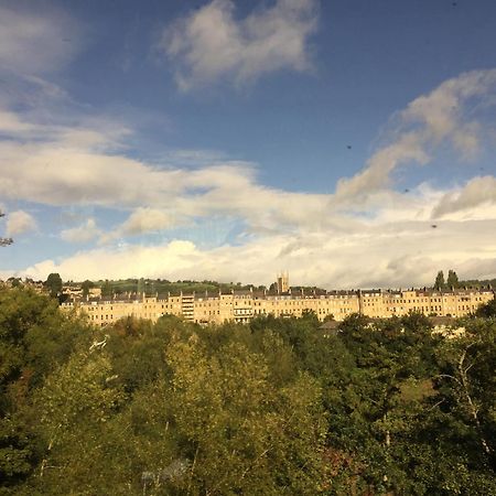 Grosvenor Apartments In Bath - Great For Families, Groups, Couples, 80 Sq M, Parking المظهر الخارجي الصورة