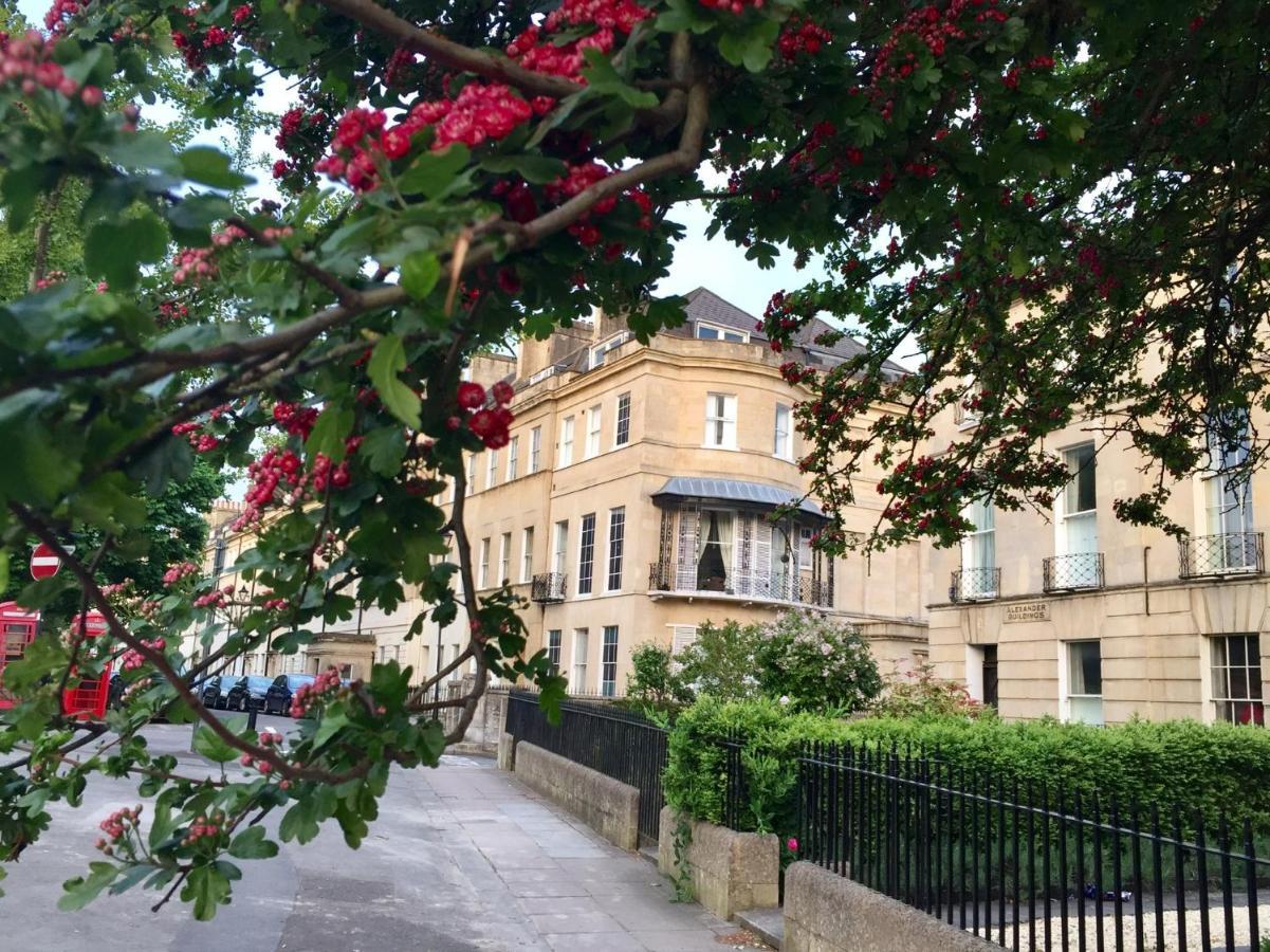 Grosvenor Apartments In Bath - Great For Families, Groups, Couples, 80 Sq M, Parking المظهر الخارجي الصورة