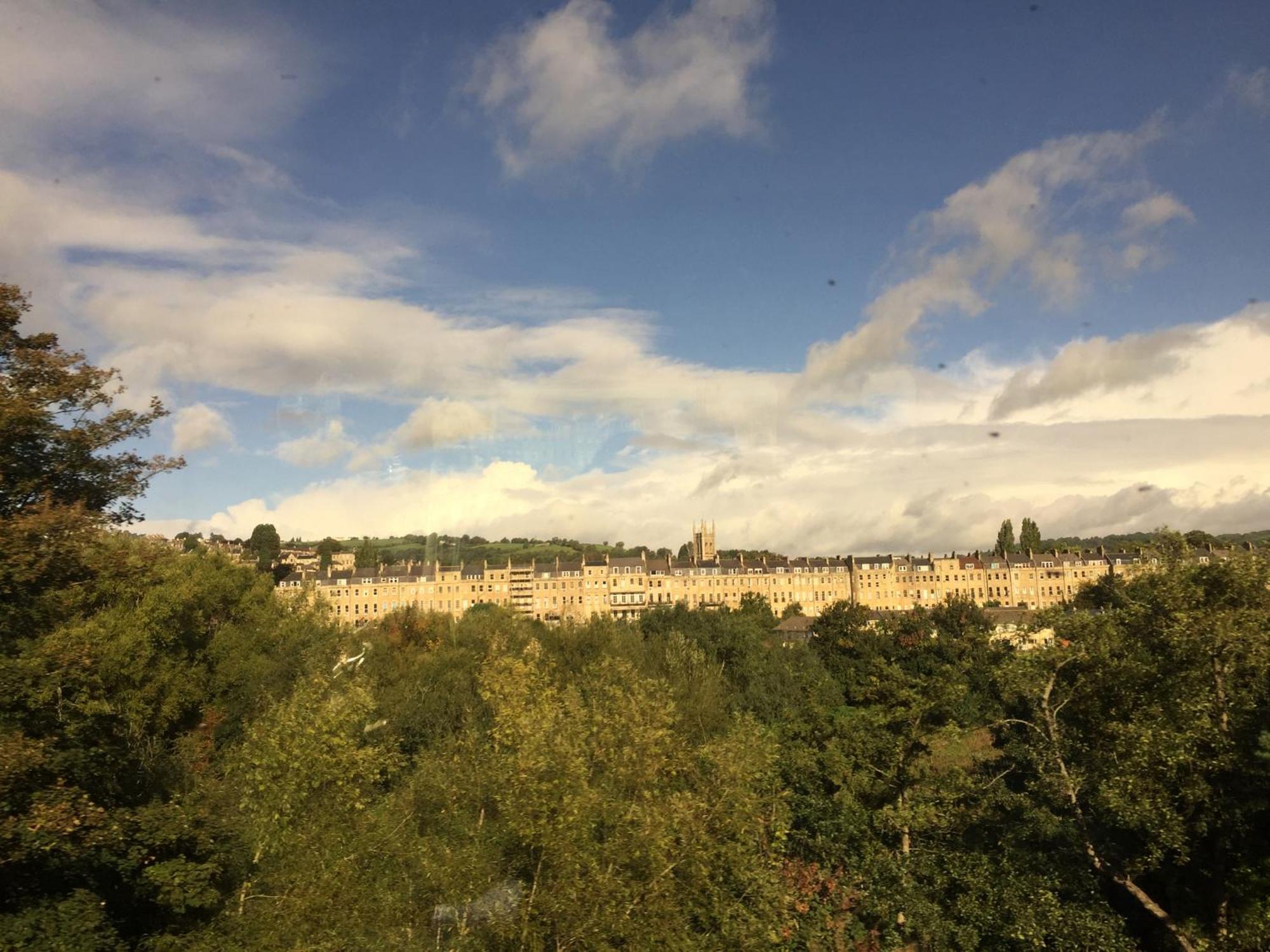 Grosvenor Apartments In Bath - Great For Families, Groups, Couples, 80 Sq M, Parking المظهر الخارجي الصورة
