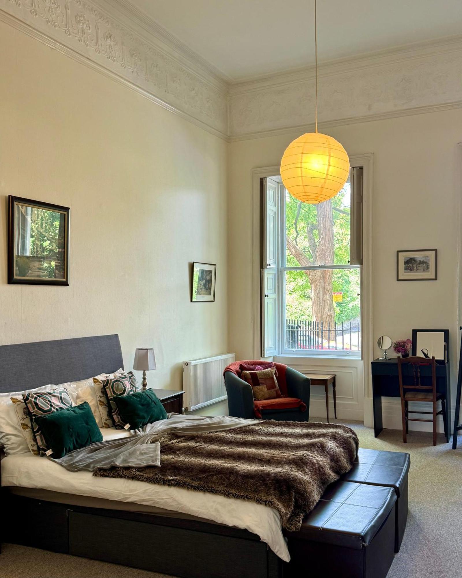 Grosvenor Apartments In Bath - Great For Families, Groups, Couples, 80 Sq M, Parking المظهر الخارجي الصورة